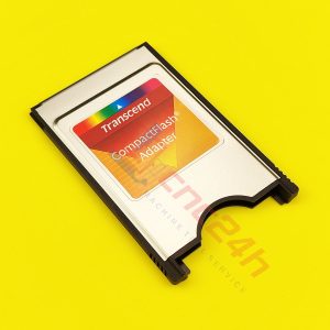 Adapter CF To PCMCIA Transcend chuẩn công nghiệp dành cho máy CNC. Một đầu adapter cắm thẻ CF vào, đầu còn lại cắm vào máy CNC để rút / nạp dữ liệu.