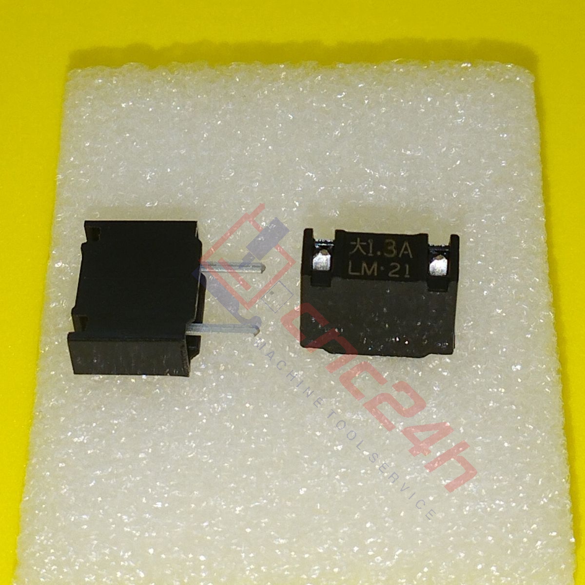 Cầu chì cho máy CNC Daito LM13 - h2