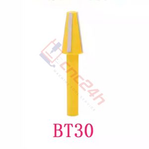 Dụng cụ vệ sinh trục chính của máy phay CNC sẽ loại bỏ cặn bẩn, các phoi bám trong lồng trục chính,....giúp bảo dưỡng trục chính sạch sẽ, hoạt động trơn tru, hiệu quả và ổn định hơn.